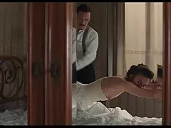 Una lesbica mora lecca poi affronta la sua fidanzata dalle tette mogli xxx grosse