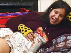 Una gf amatoriale amante dell'anale scopata in stile video trans amatoriale pov