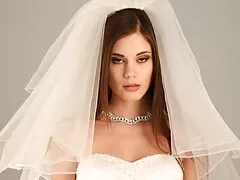 La tettona latina cam4 donne Cassandra Cain ingoia un grosso cazzo