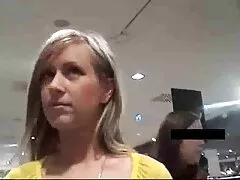 Una MILF molto calda Mercedes Carrera in un'avventura lesbica con porno signore mature la calda teenager Zoey Laine