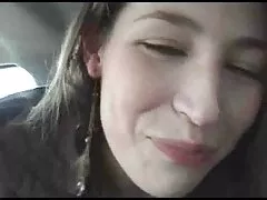 Babe italiane lesbiche si fa sfondare la figa mentre gioca